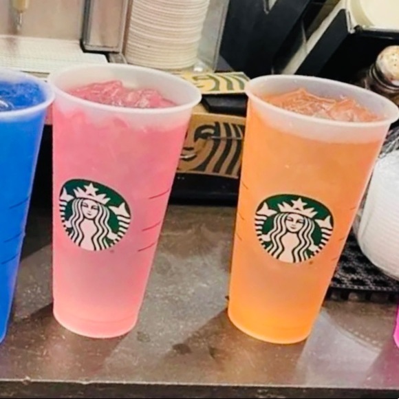 Starbucks Set of 2 Mystery Color changing cups - Picture 8 of 16